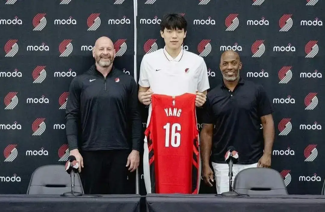 组织的各项, 球队之后