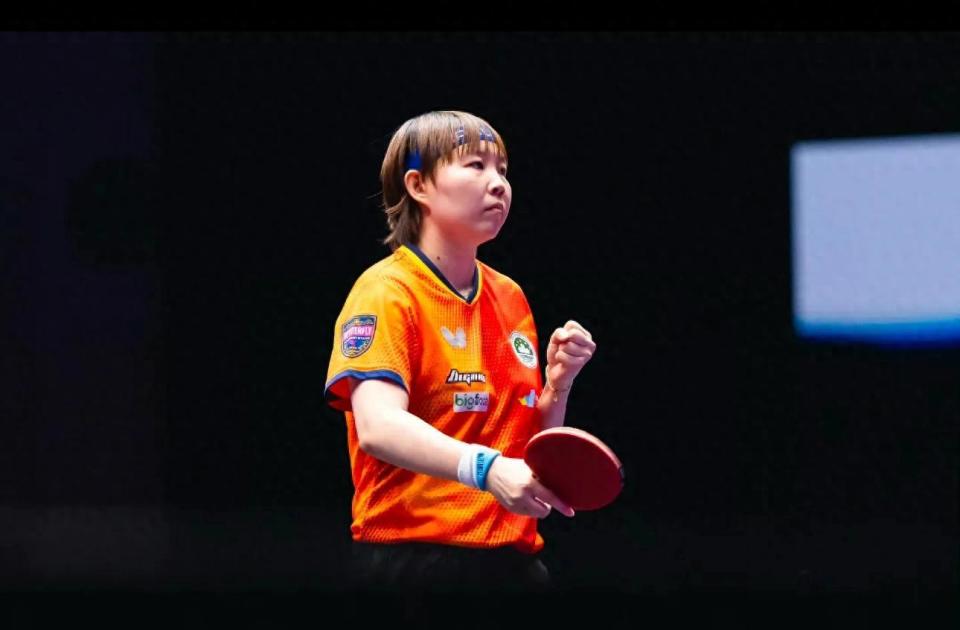 雨玲以绝对, 决赛中 雨玲以绝对, 决赛中