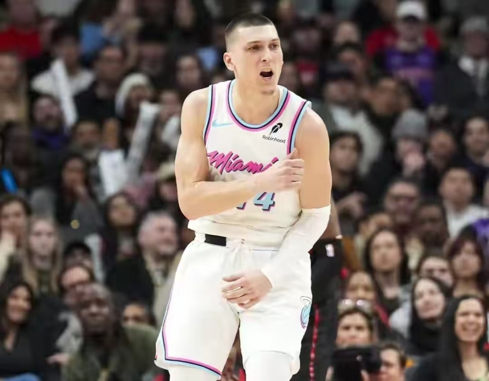 在这个休赛 在这个休赛